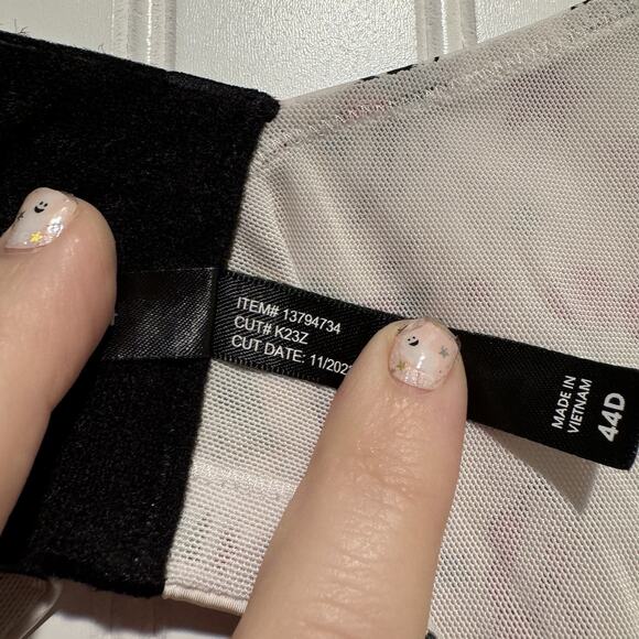 Torrid Dream Wire Free Bra Tattoo Print Size 44D - Picture 5 of 6